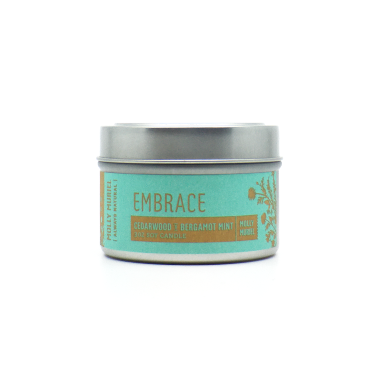 Molly Muriel Bath + Body - EMBRACE (CEDARWOOD & BERGAMONT MINT) TRAVEL CANDLE – 3OZ