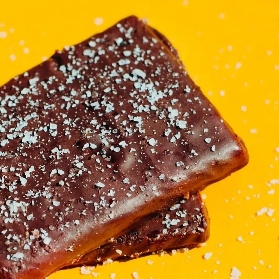 TRUBAR - Saltylicious Almond Love