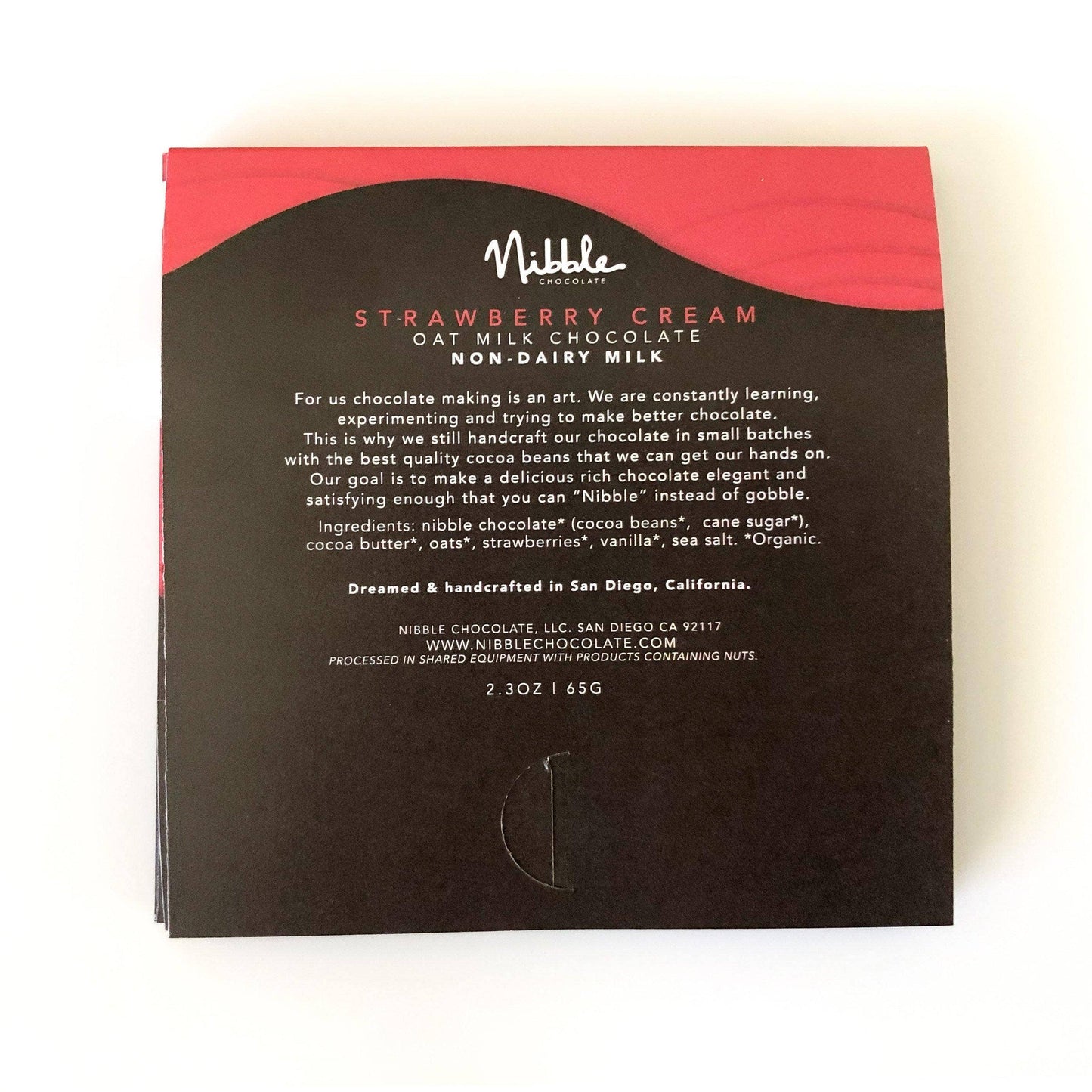 Nibble Chocolate - Inclusion Bar | Strawberry Cream Oat Milk