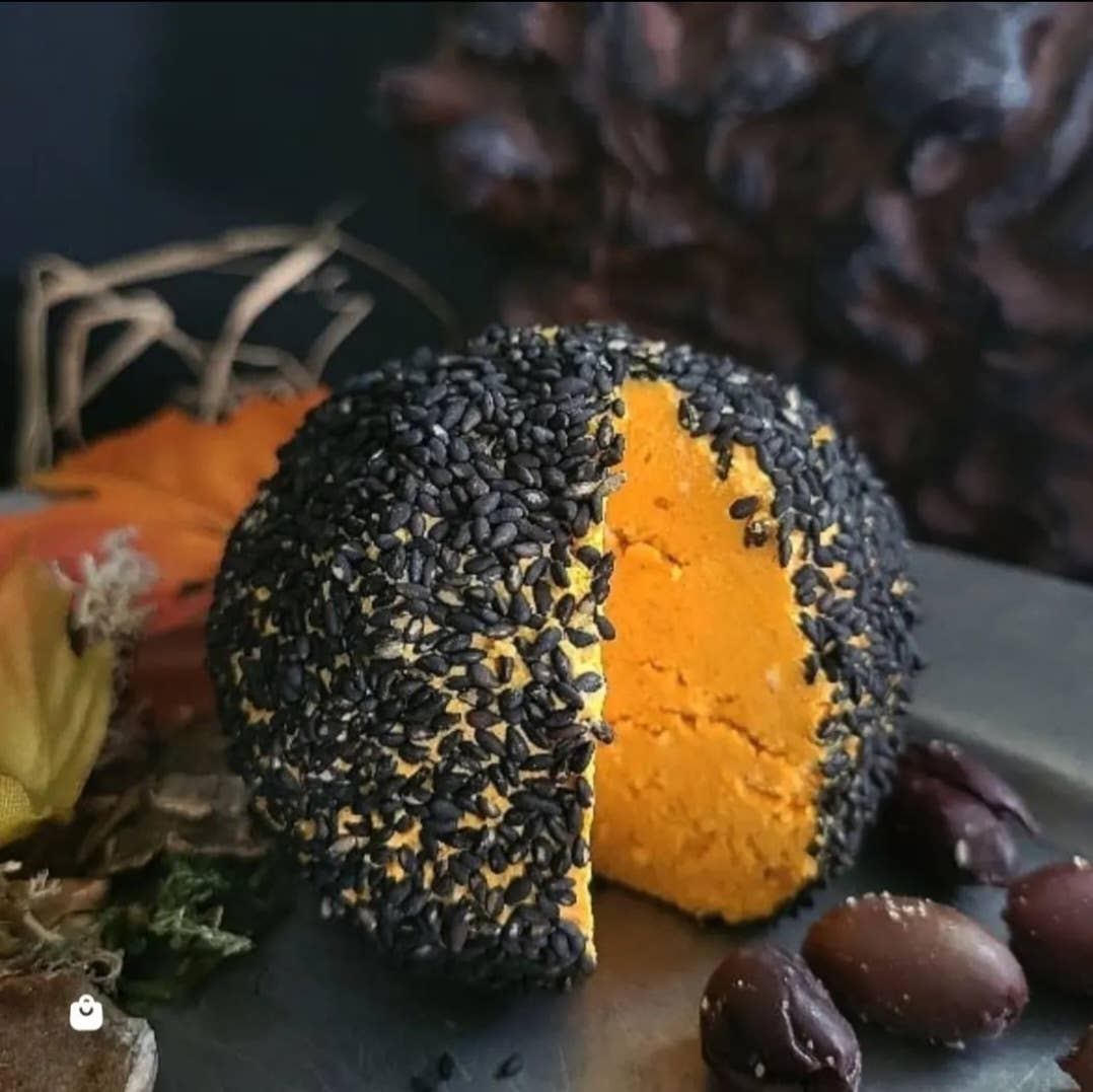 Peaceful Rebel - Sharp Cheddar - Vegan Cheese