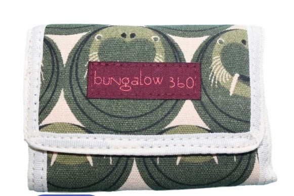 Bungalow360 Tri-Fold Wallet "Walrus"