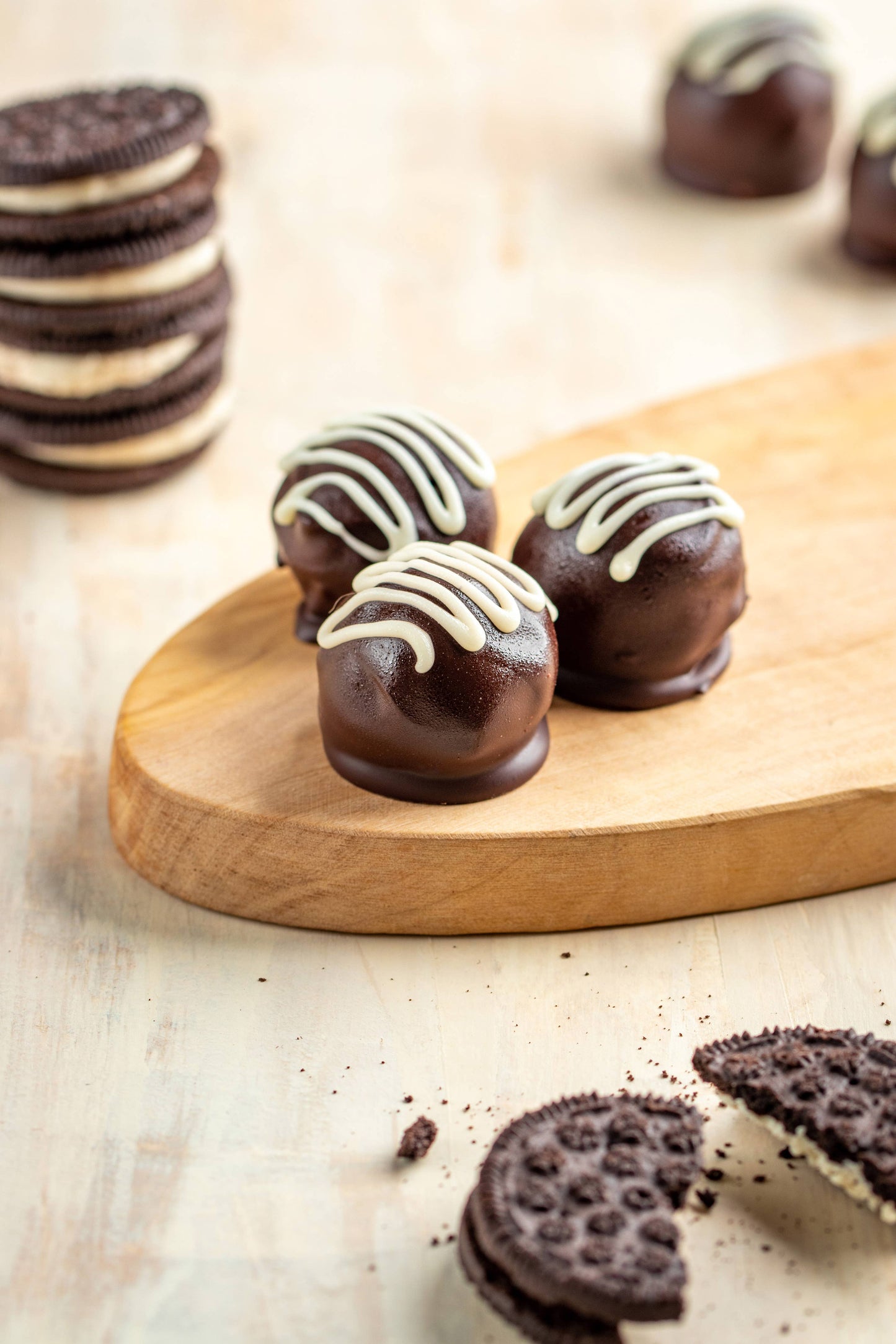 Veganmadness - Cookies and Cream Bocce Ball