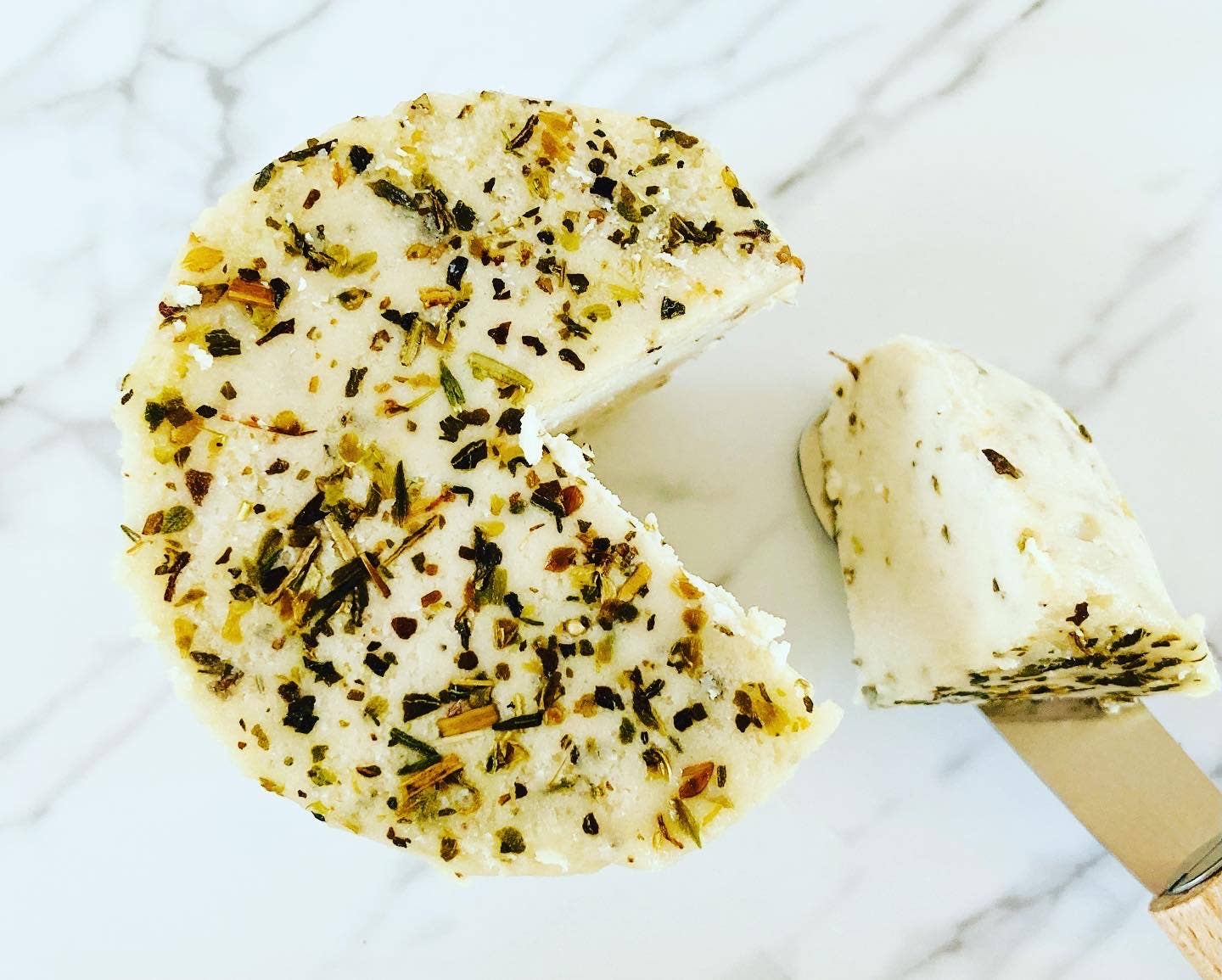 Herbed Macadamia Nut "Brie"