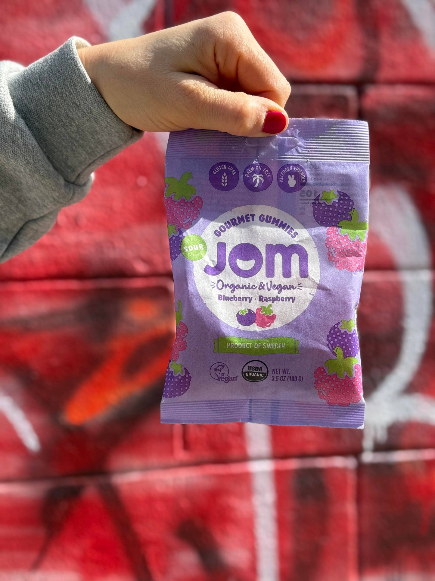 JOM - Swedish Organic and Vegan Sour Blueberry & Raspberry Gummies
