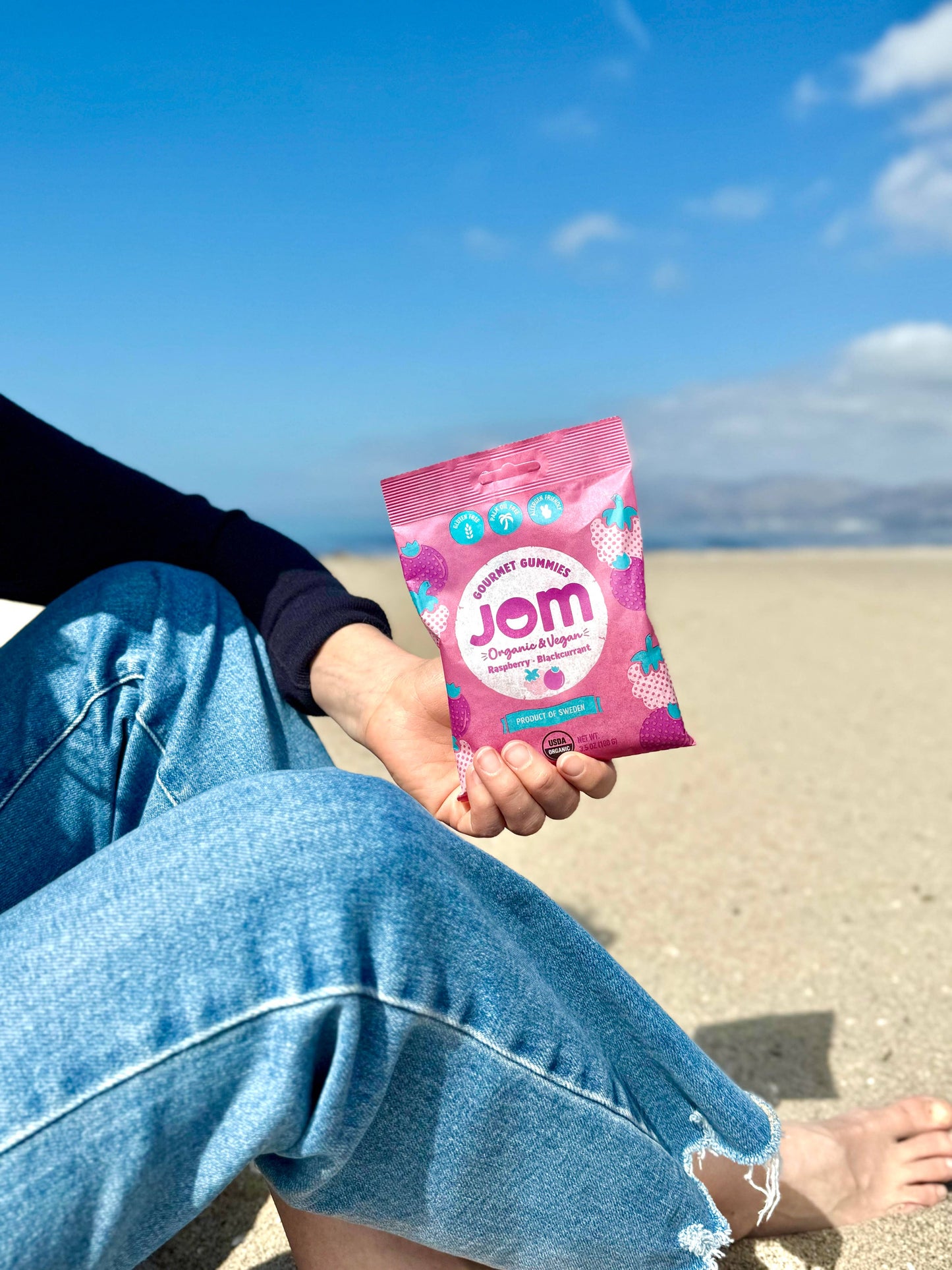 JOM - Swedish Organic and Vegan Raspberry & Blackcurrant Gummies
